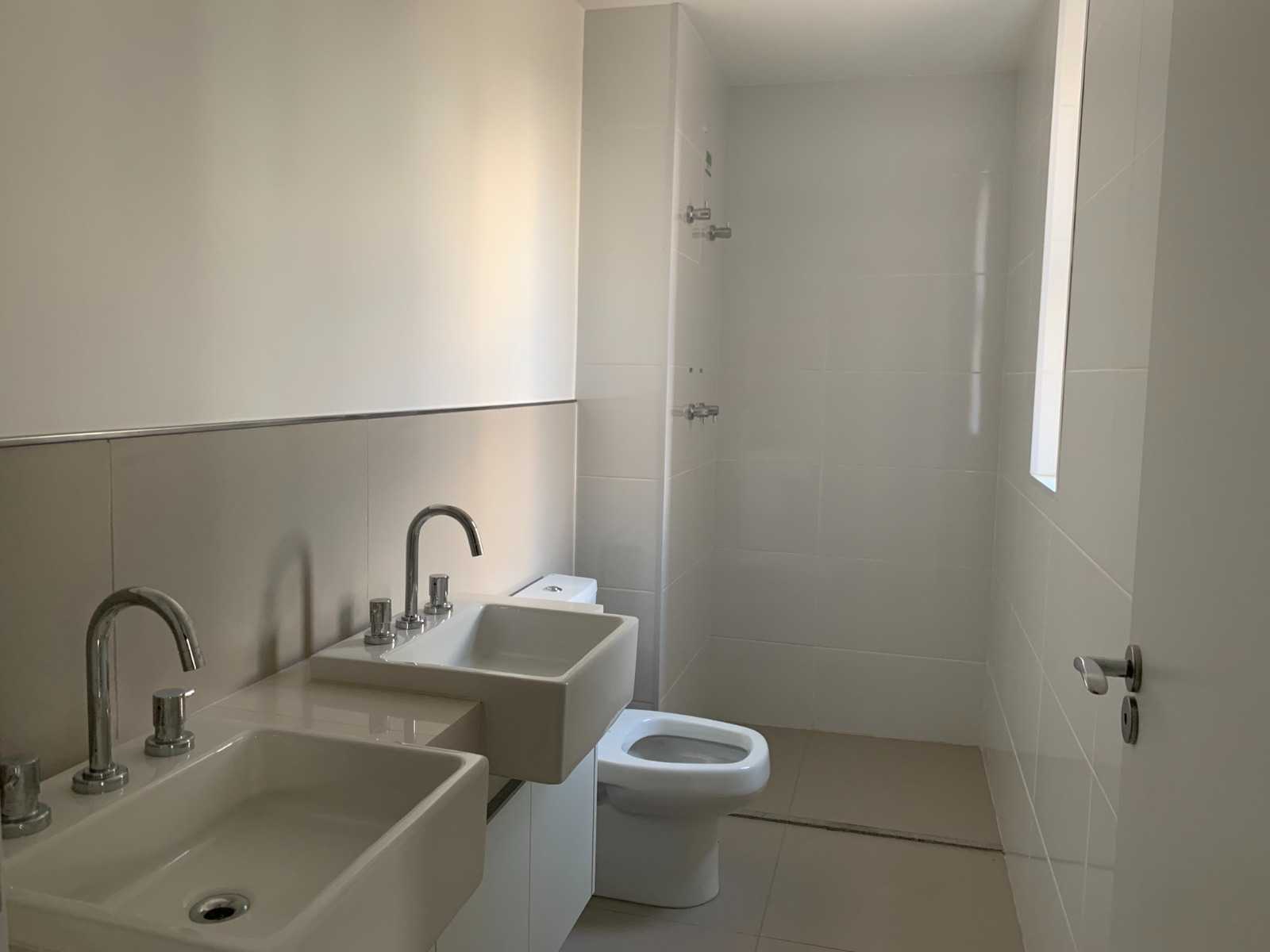 Apartamento à venda com 4 quartos, 134m² - Foto 9