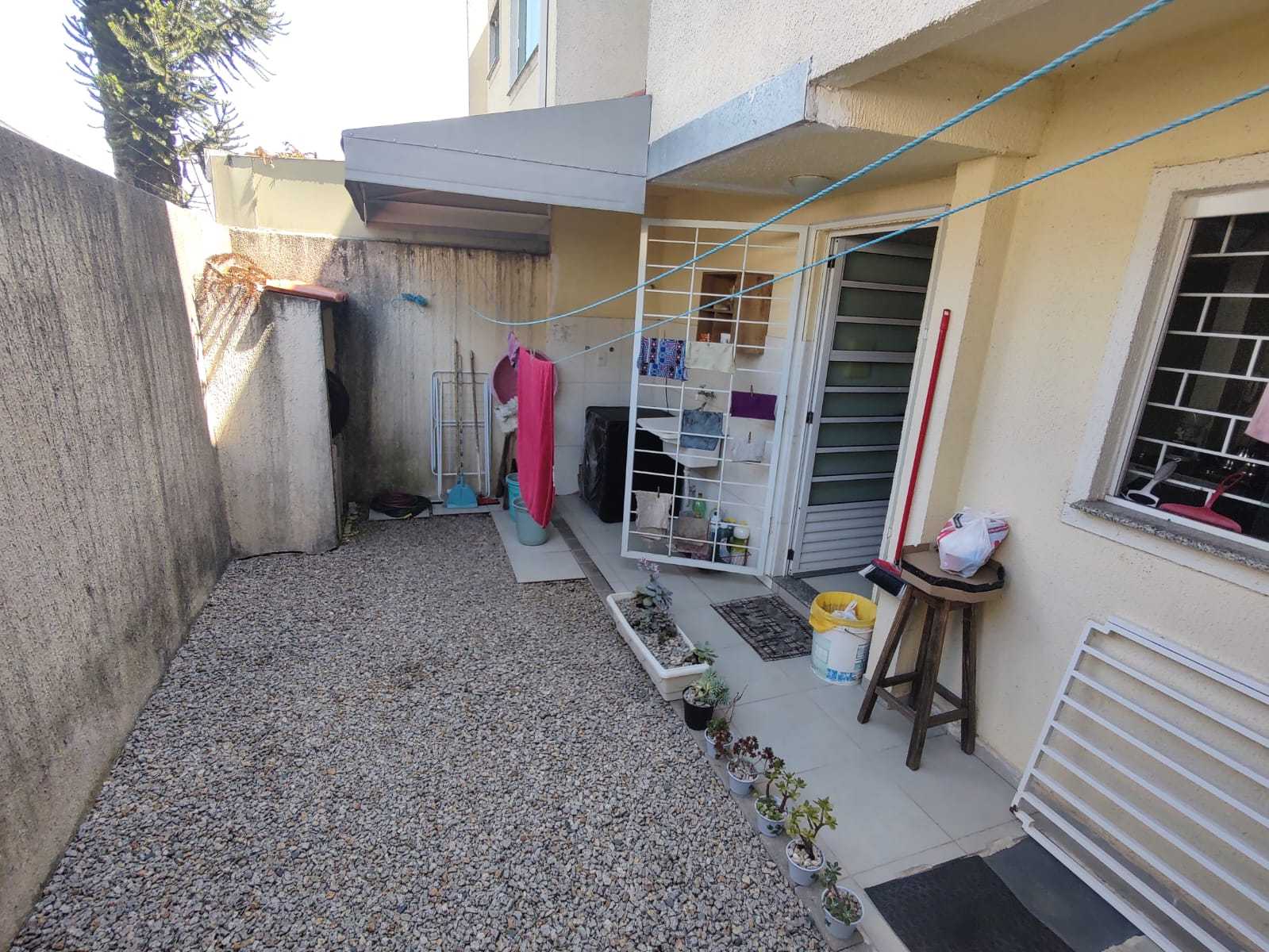 Casa à venda com 3 quartos, 90m² - Foto 20