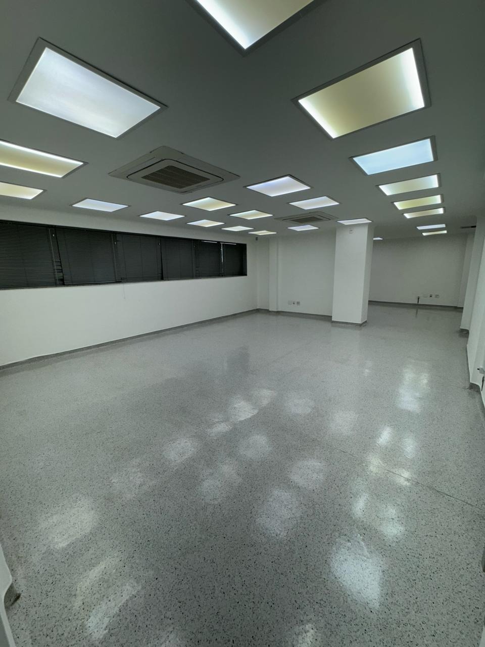 Loja-Salão para alugar, 129m² - Foto 4