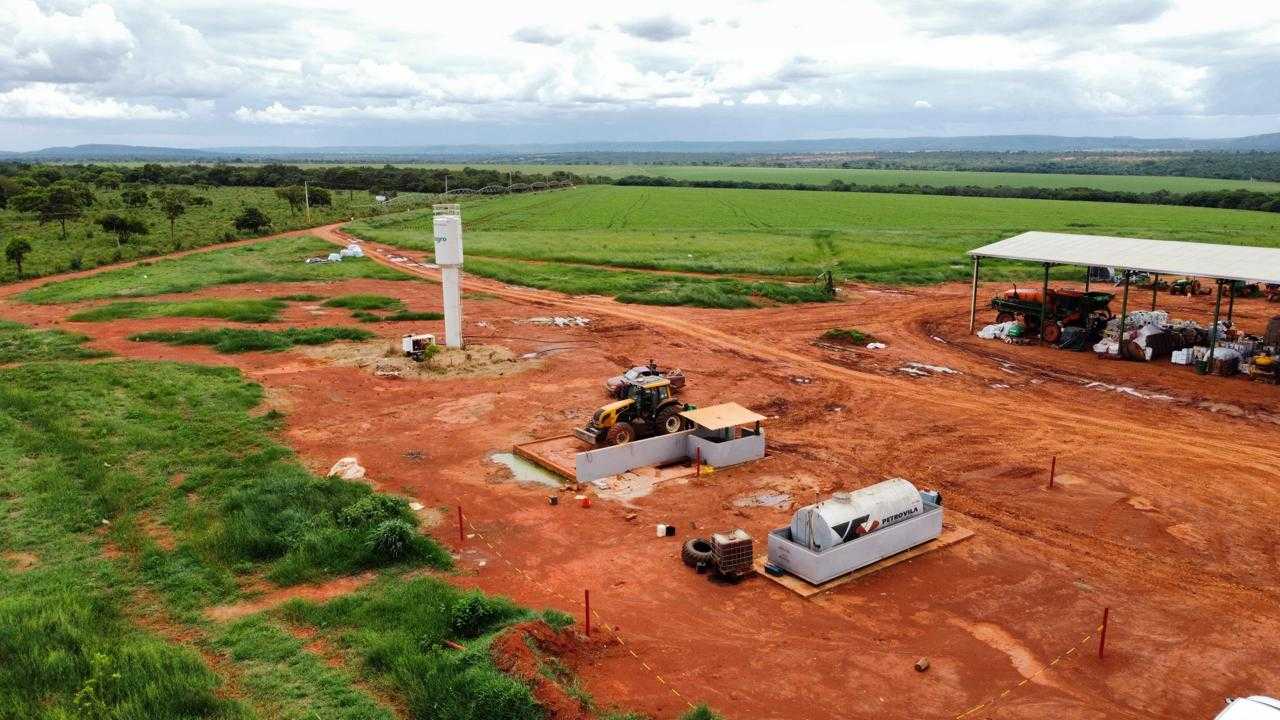 Chácara à venda com 1 quarto, 8180000m² - Foto 18