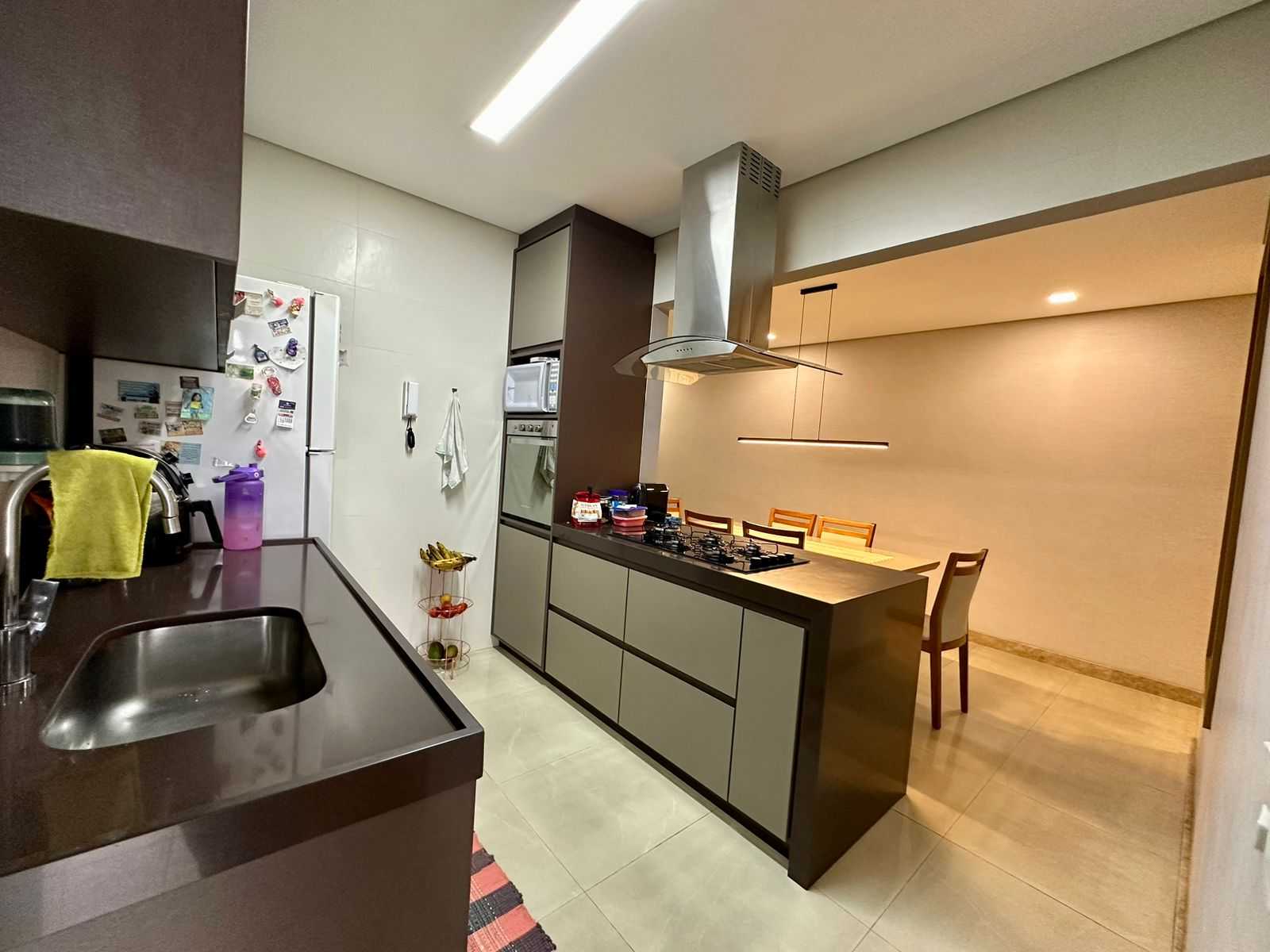 Casa à venda com 3 quartos, 180m² - Foto 5