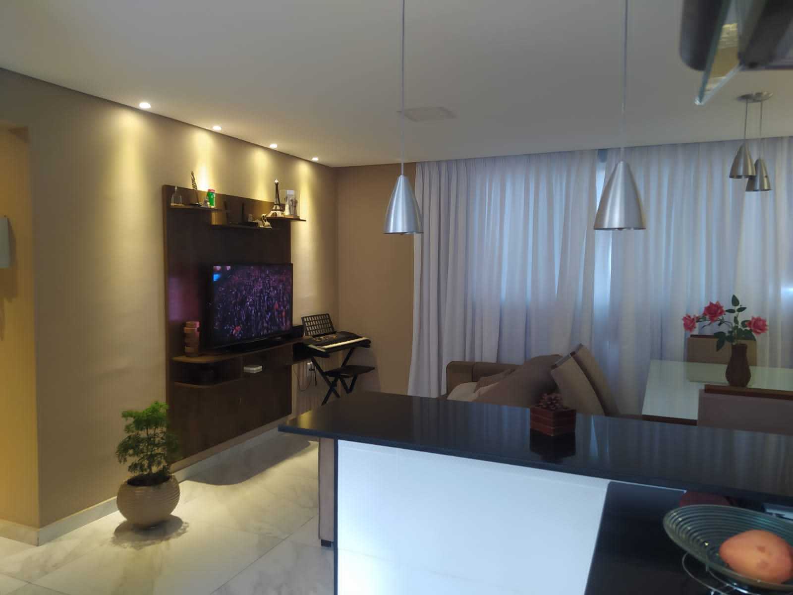 Apartamento à venda com 3 quartos, 80m² - Foto 1