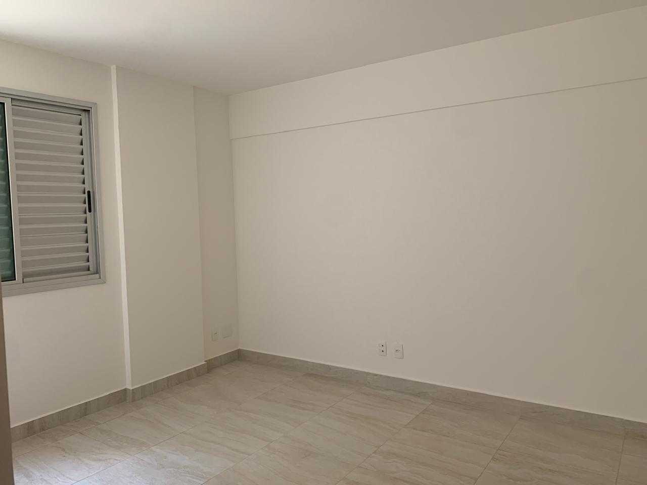 Apartamento à venda com 3 quartos, 162m² - Foto 19