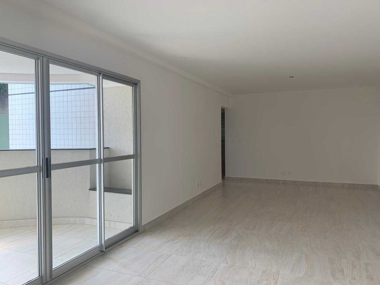 Apartamento à venda com 3 quartos, 162m² - Foto 2