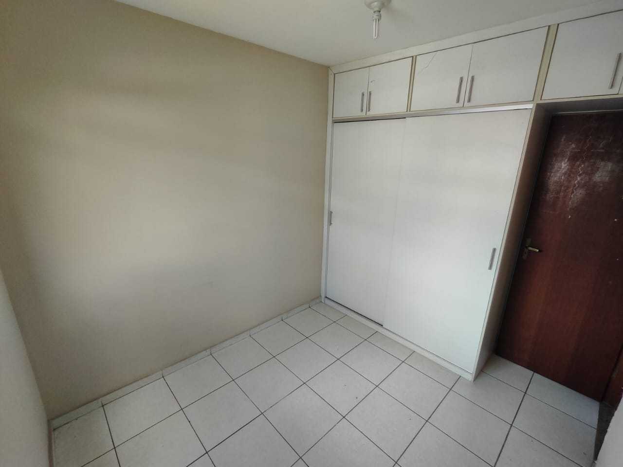 Apartamento à venda com 2 quartos, 68m² - Foto 12