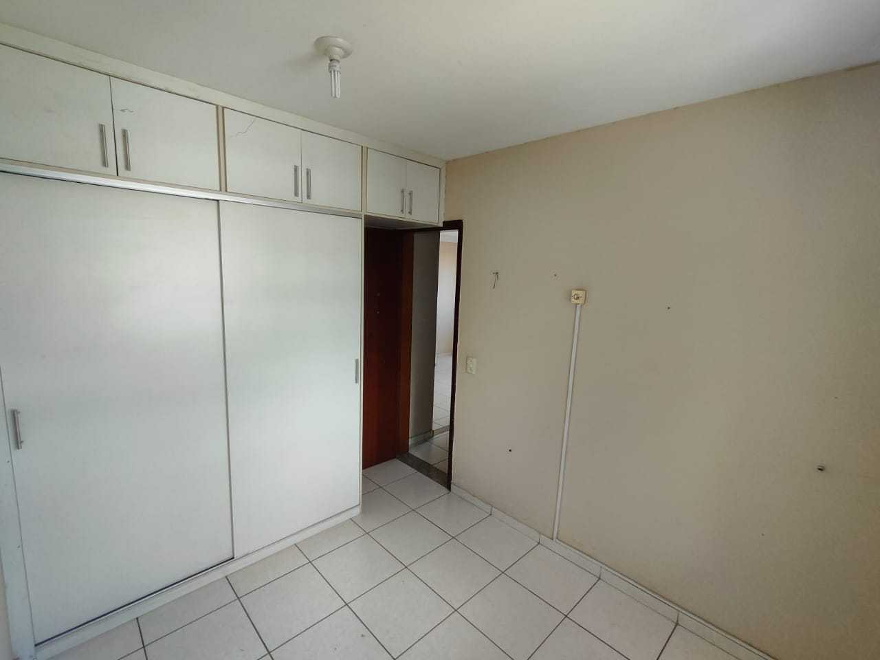 Apartamento à venda com 2 quartos, 68m² - Foto 13