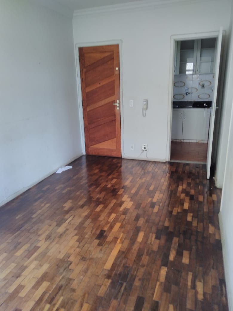 Apartamento à venda com 2 quartos, 62m² - Foto 21