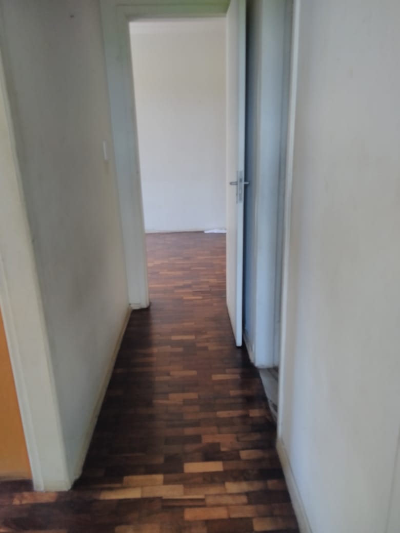 Apartamento à venda com 2 quartos, 62m² - Foto 3