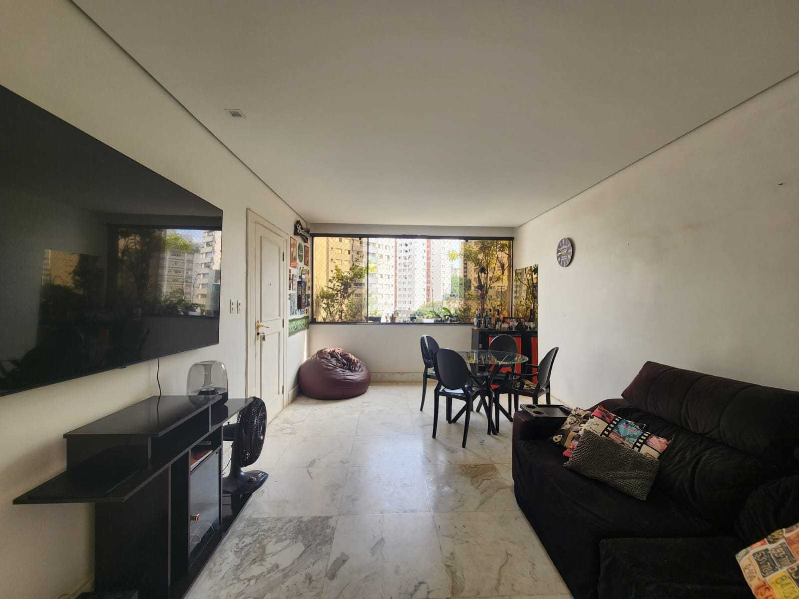 Apartamento à venda com 4 quartos, 130m² - Foto 9