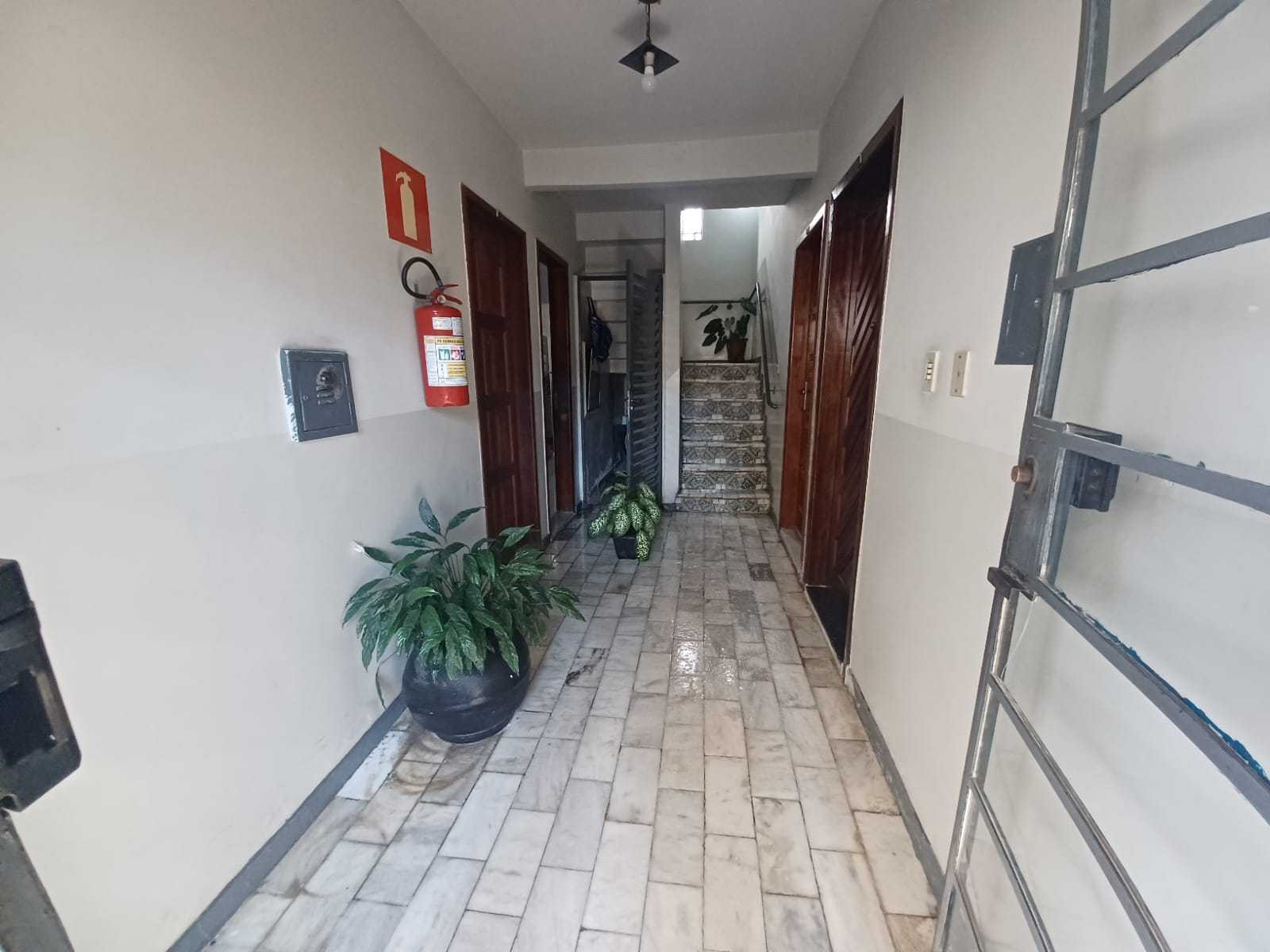 Cobertura à venda com 4 quartos, 162m² - Foto 2