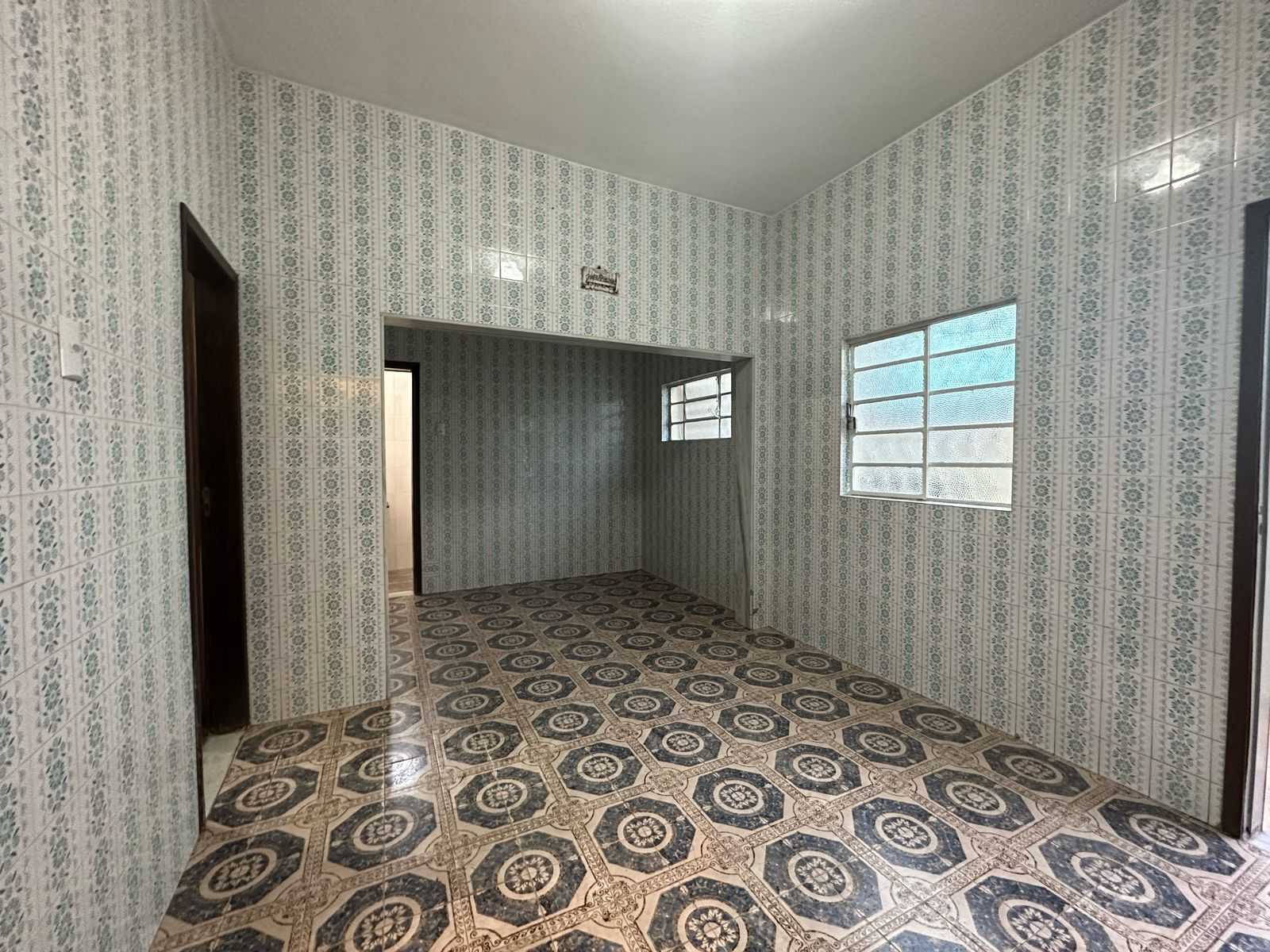 Casa à venda com 3 quartos, 300m² - Foto 12