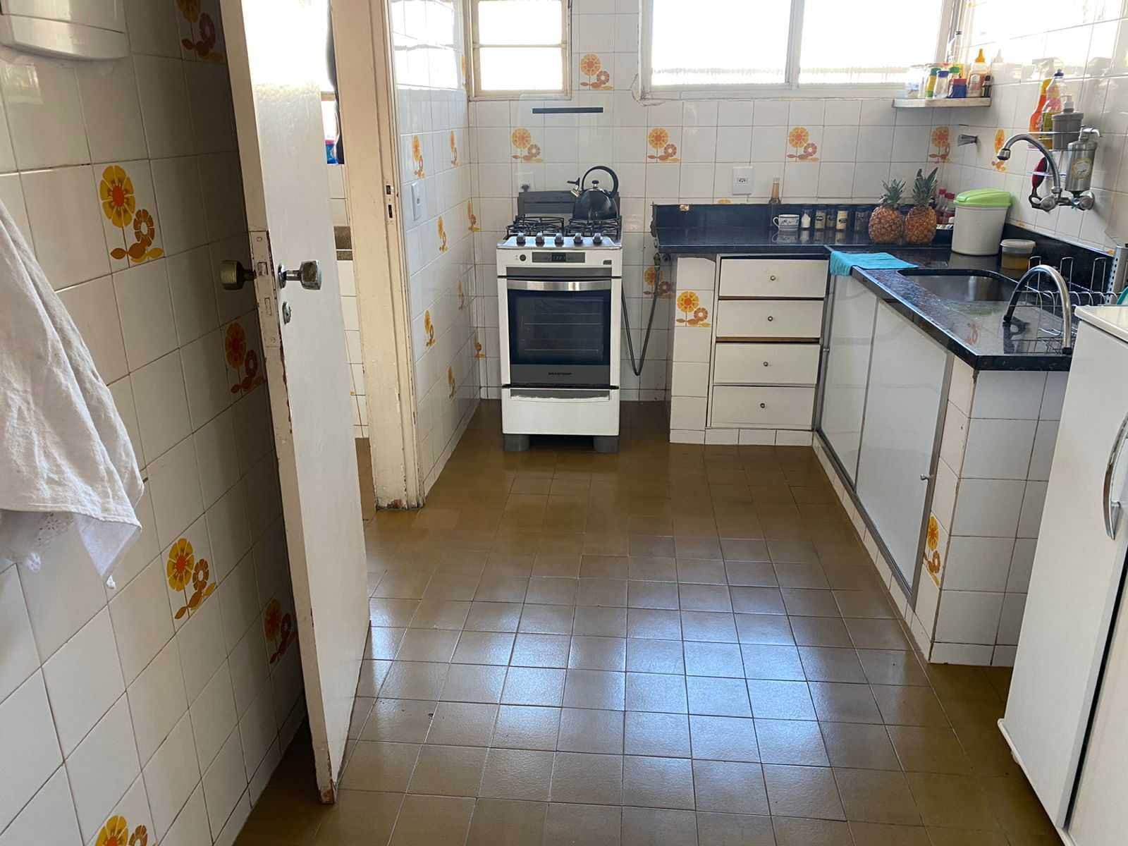 Apartamento à venda com 3 quartos, 95m² - Foto 14