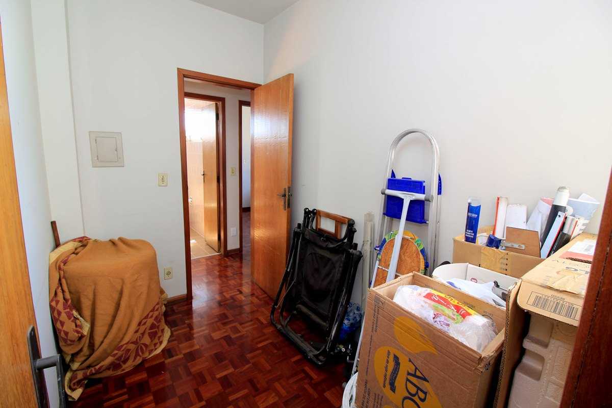 Apartamento à venda com 2 quartos, 68m² - Foto 13