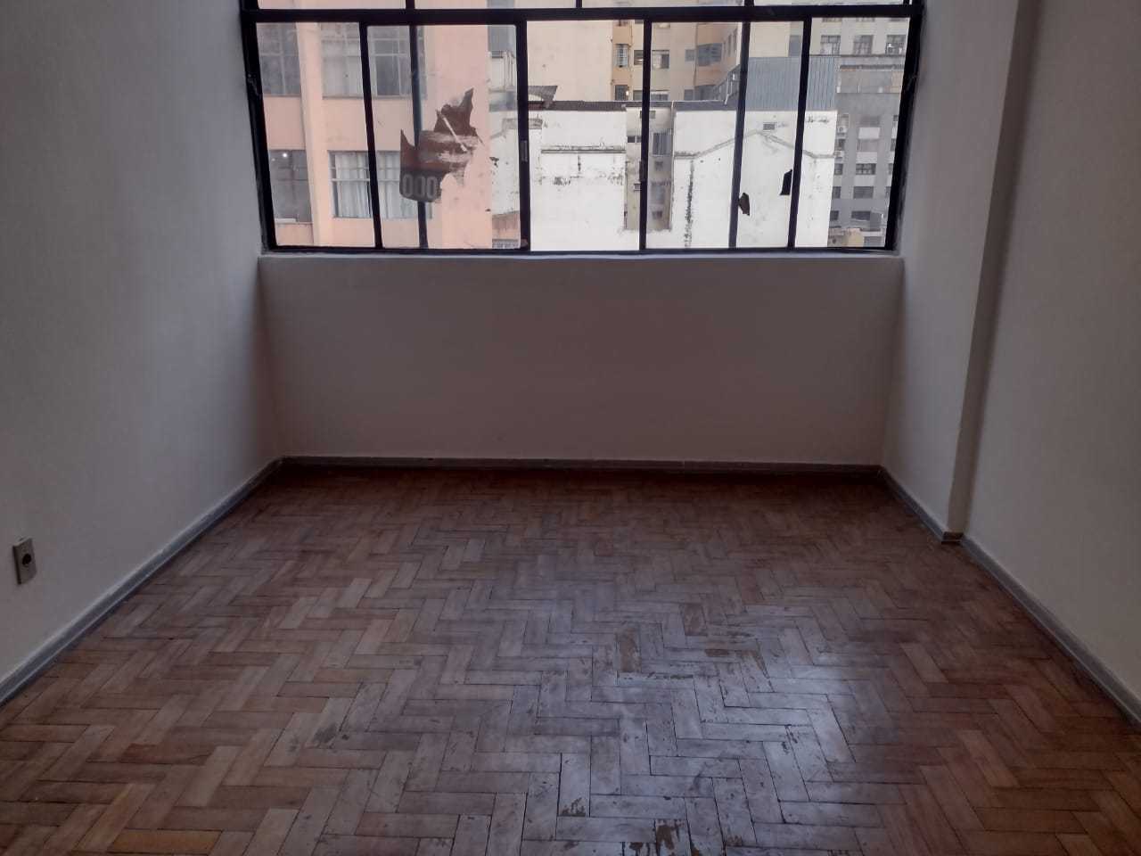 Apartamento à venda com 2 quartos, 80m² - Foto 4