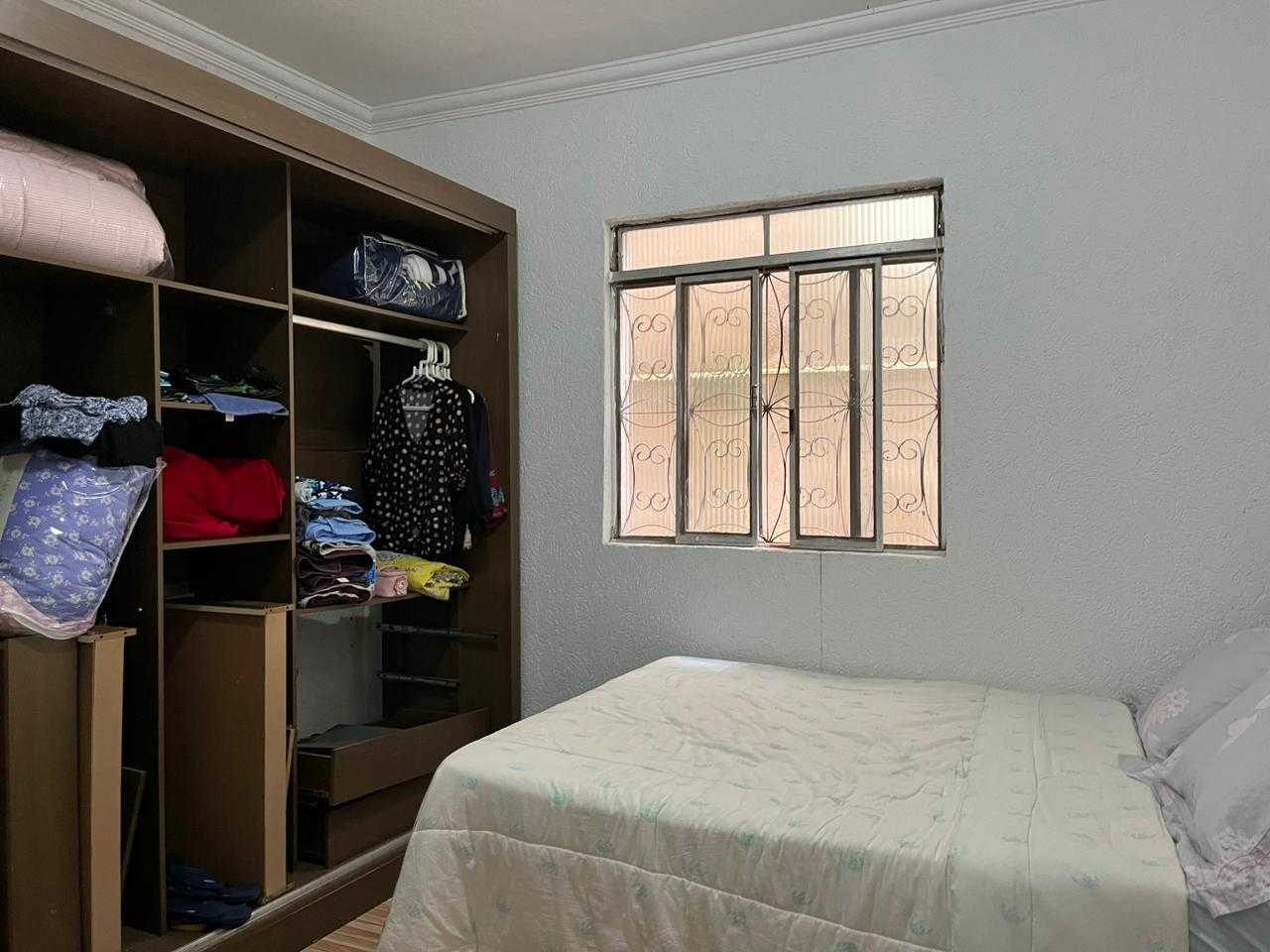 Casa à venda com 3 quartos, 156m² - Foto 2