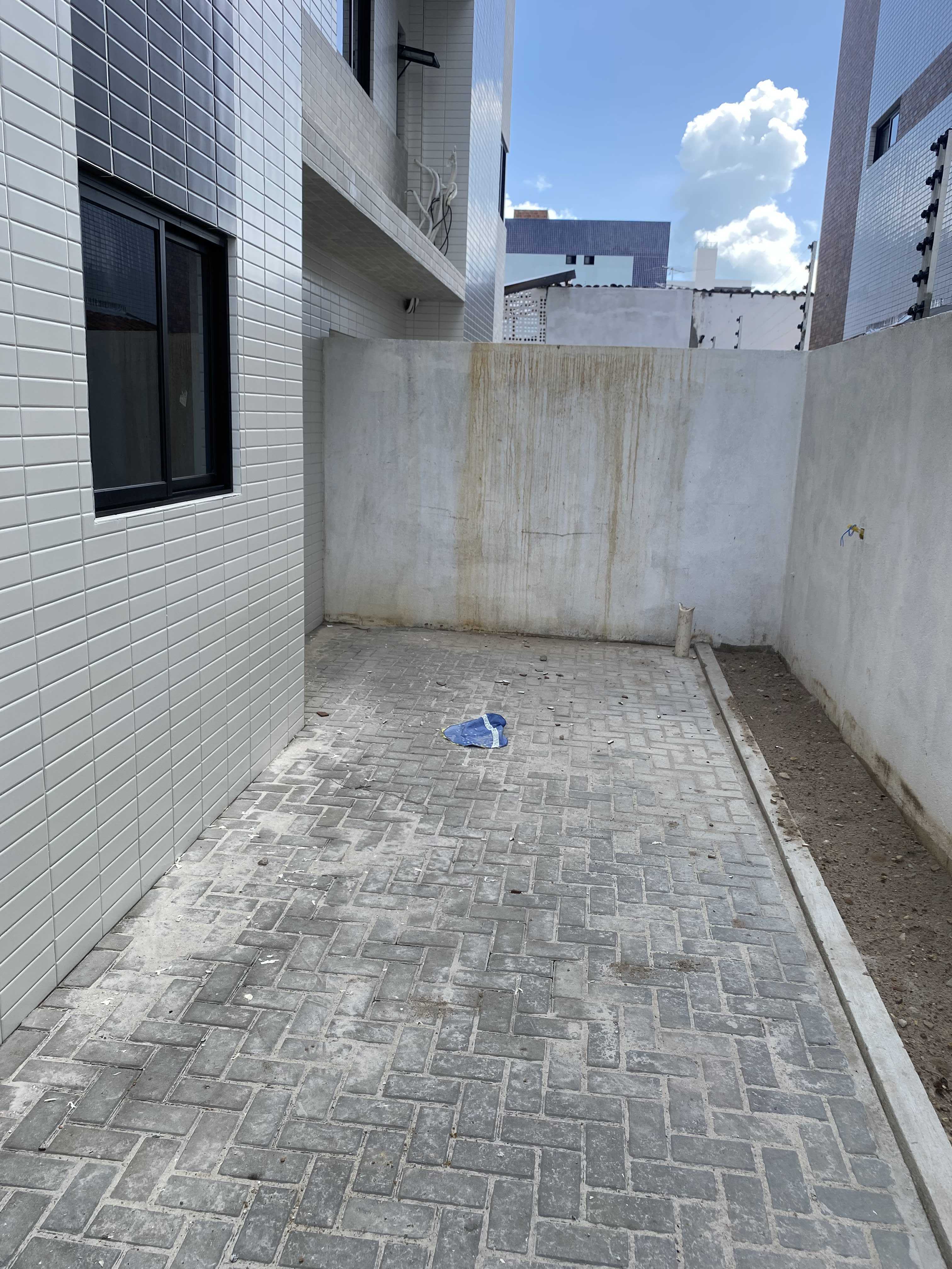 Apartamento à venda com 2 quartos, 27m² - Foto 17