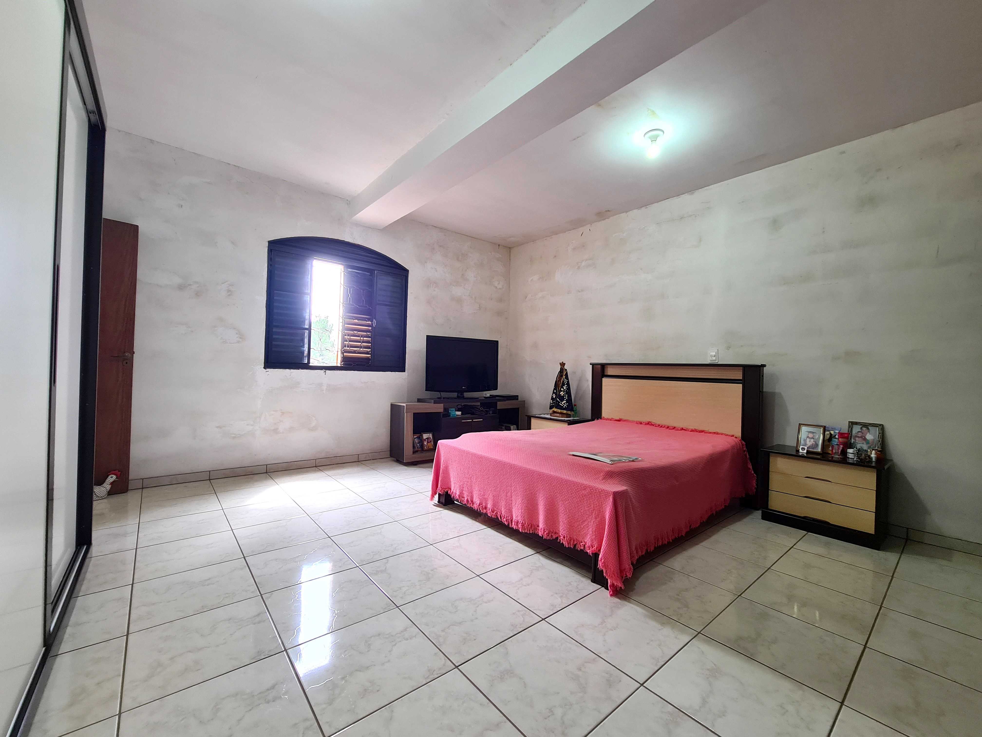 Casa à venda com 3 quartos, 360m² - Foto 10