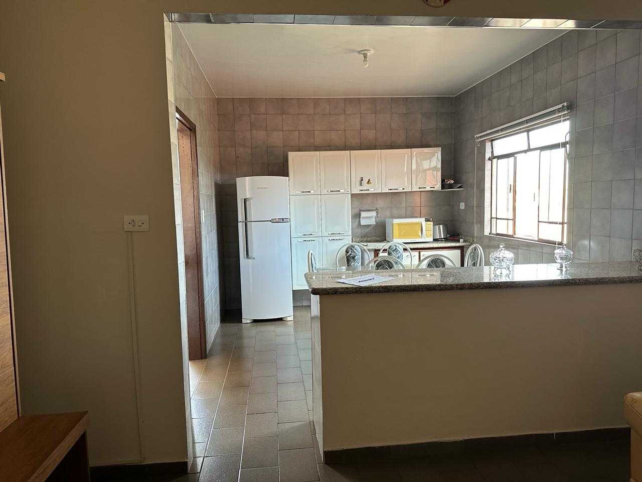 Casa à venda com 2 quartos, 360m² - Foto 14