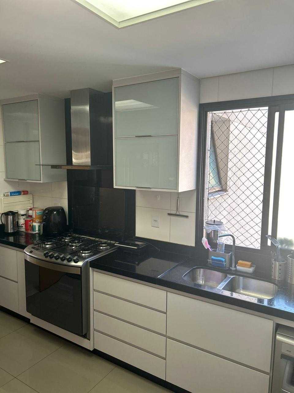 Apartamento à venda com 4 quartos, 134m² - Foto 10