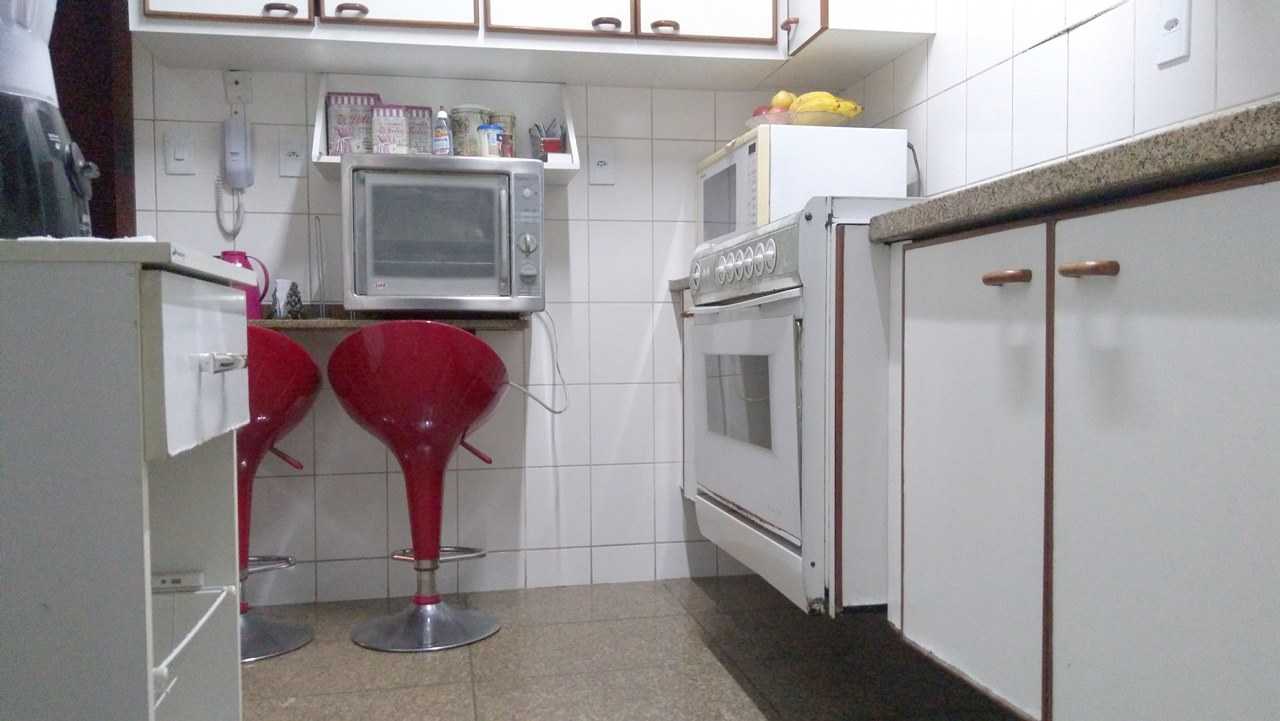 Apartamento à venda com 3 quartos, 102m² - Foto 12