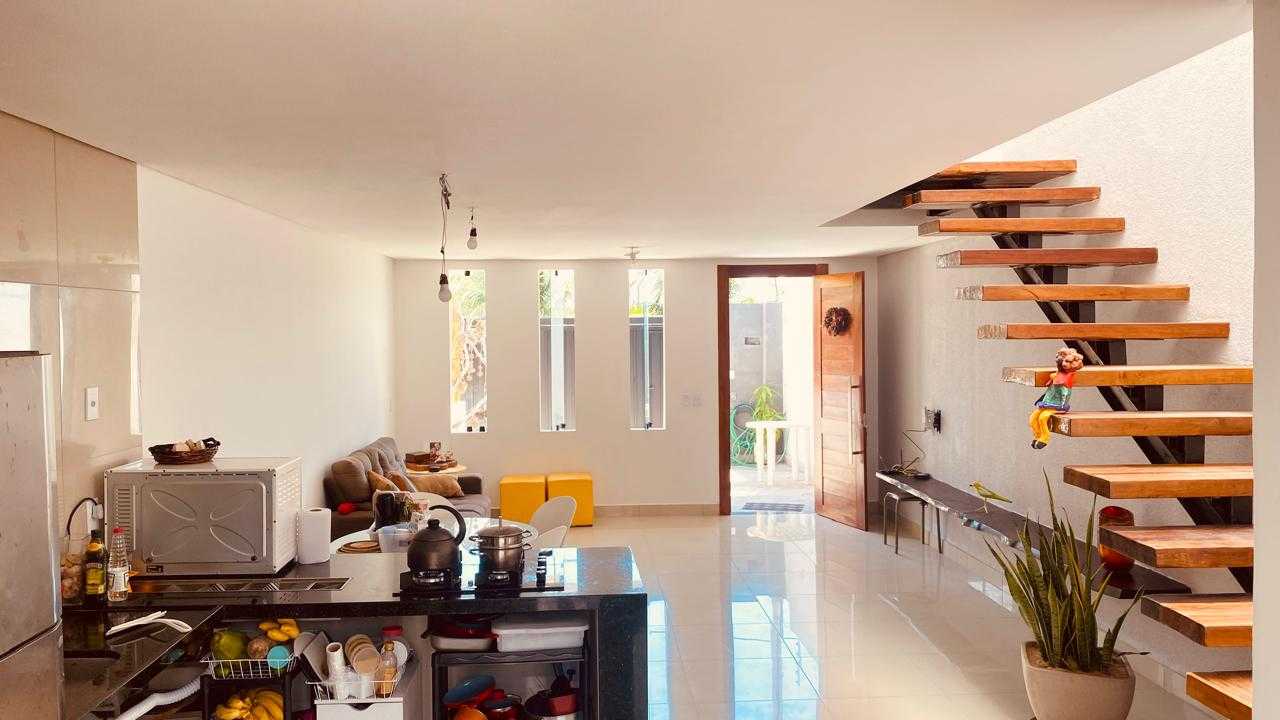 Casa à venda com 3 quartos, 110m² - Foto 5