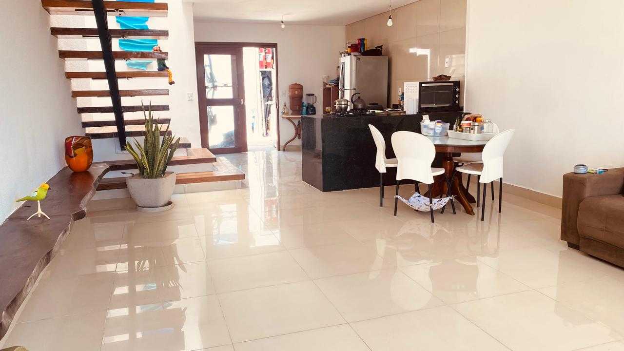 Casa à venda com 3 quartos, 110m² - Foto 14