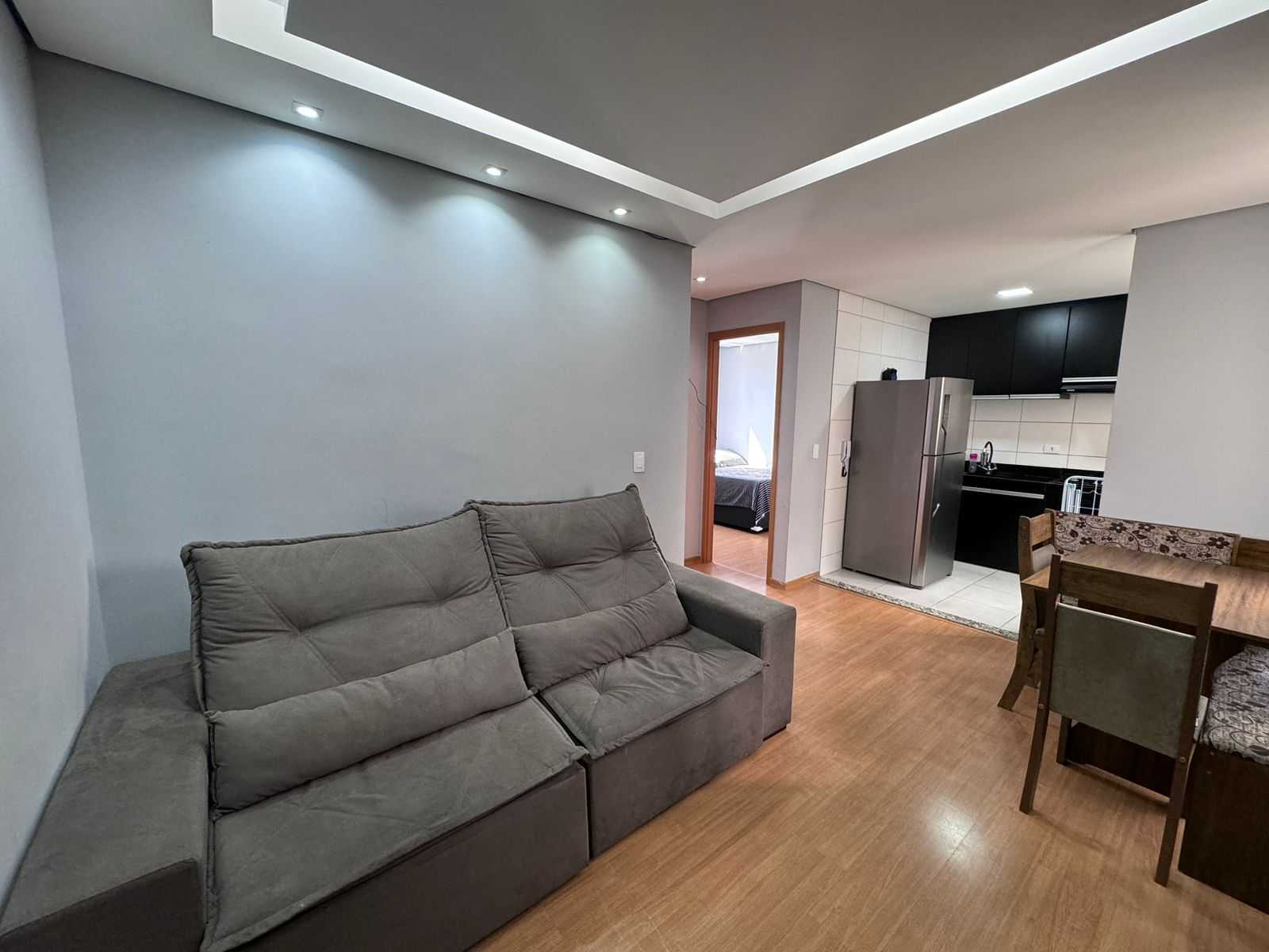 Apartamento à venda com 2 quartos, 48m² - Foto 2