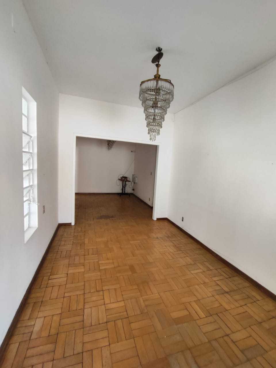 Casa à venda com 3 quartos, 200m² - Foto 7