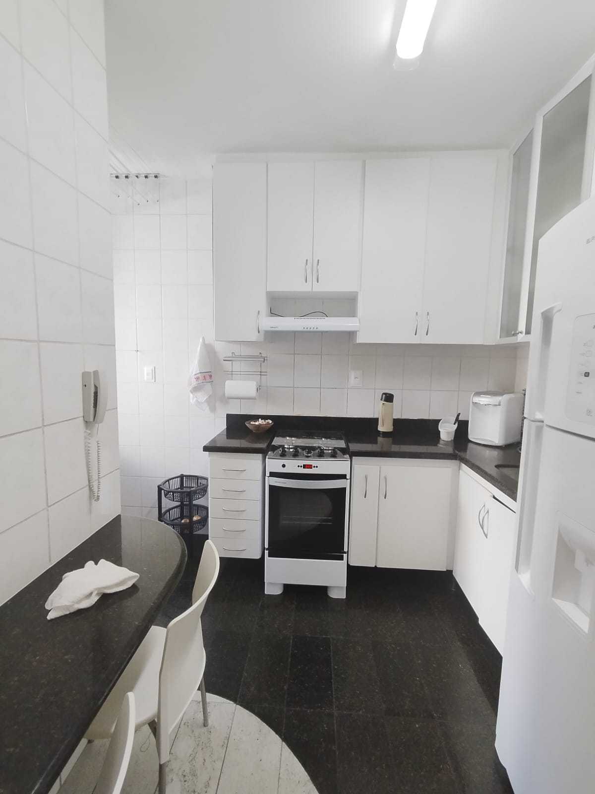 Apartamento à venda com 2 quartos, 80m² - Foto 17