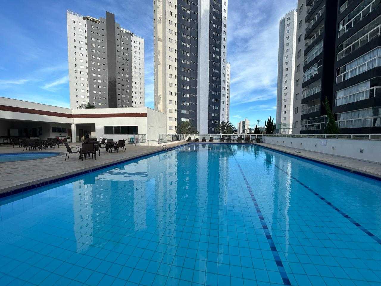 Cobertura à venda com 3 quartos, 273m² - Foto 1