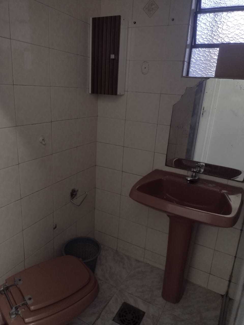 Apartamento à venda com 2 quartos, 70m² - Foto 15