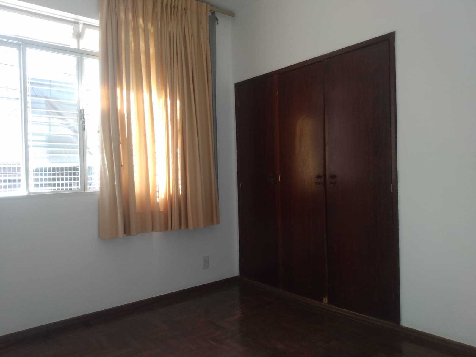 Apartamento à venda com 3 quartos, 98m² - Foto 4