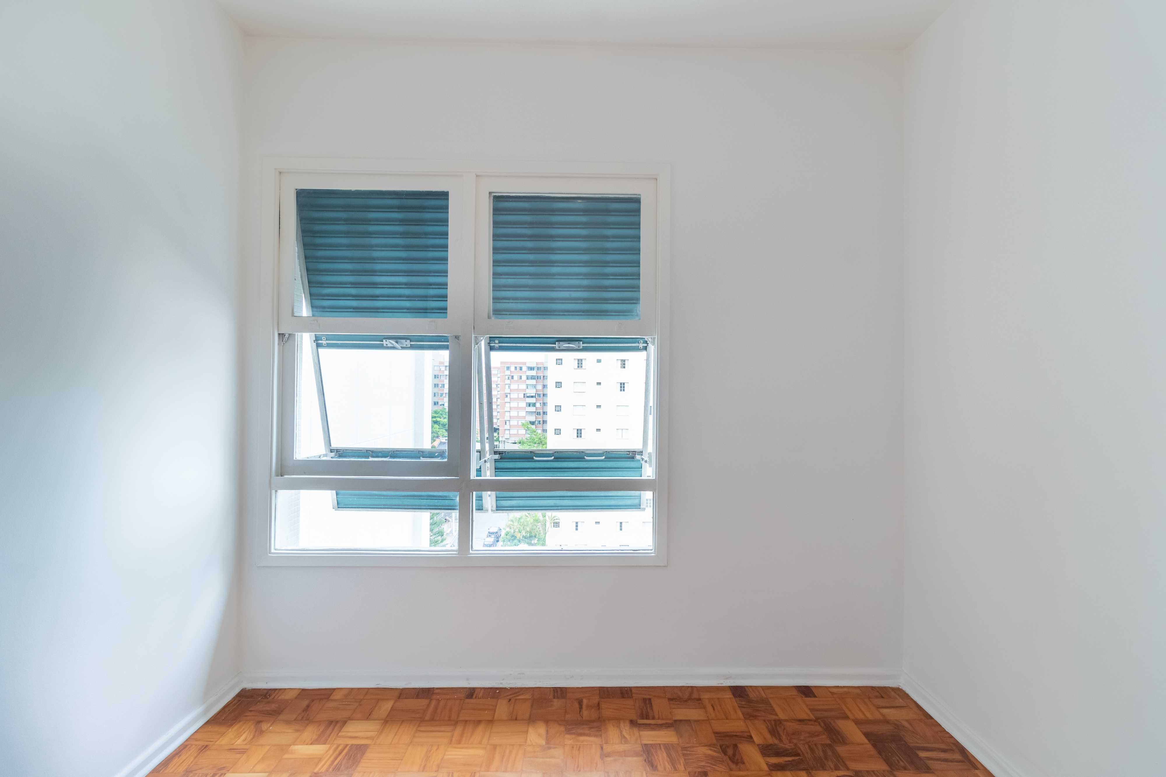 Apartamento à venda com 2 quartos, 75m² - Foto 18