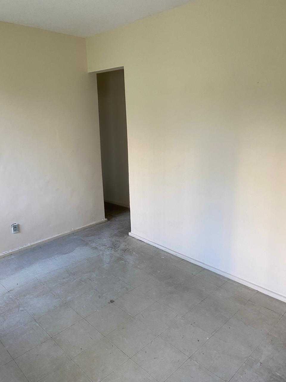 Apartamento à venda com 3 quartos, 60m² - Foto 13