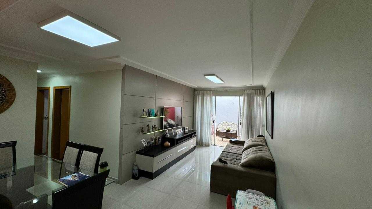 Apartamento à venda com 3 quartos, 147m² - Foto 2