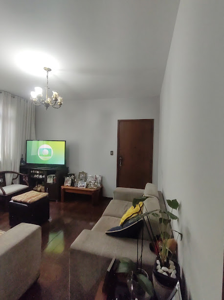 Apartamento à venda com 3 quartos, 85m² - Foto 1