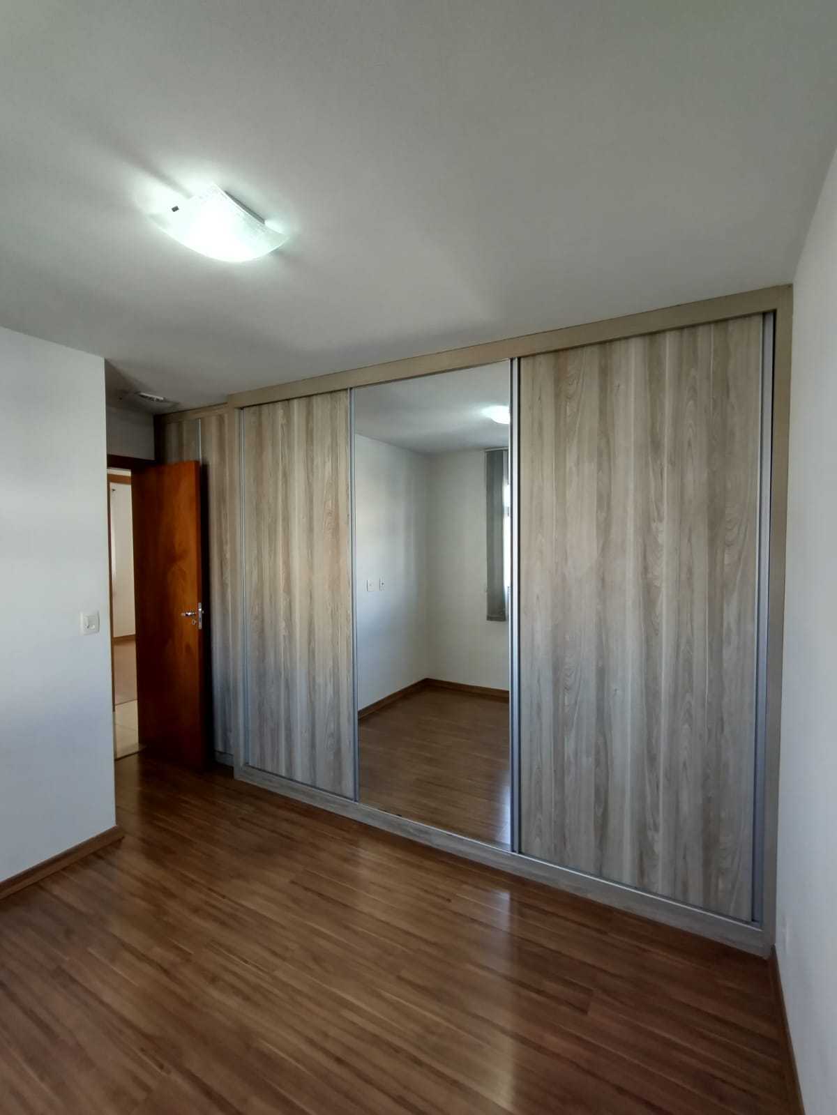 Apartamento para alugar com 3 quartos, 90m² - Foto 7