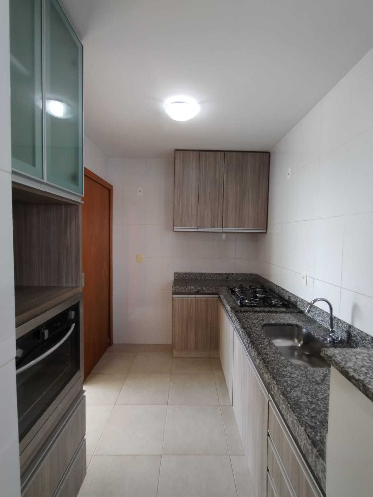 Apartamento para alugar com 3 quartos, 90m² - Foto 4