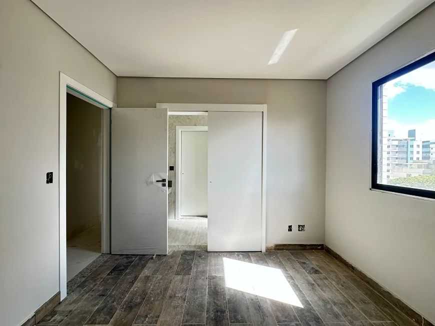 Apartamento à venda com 4 quartos, 250m² - Foto 16