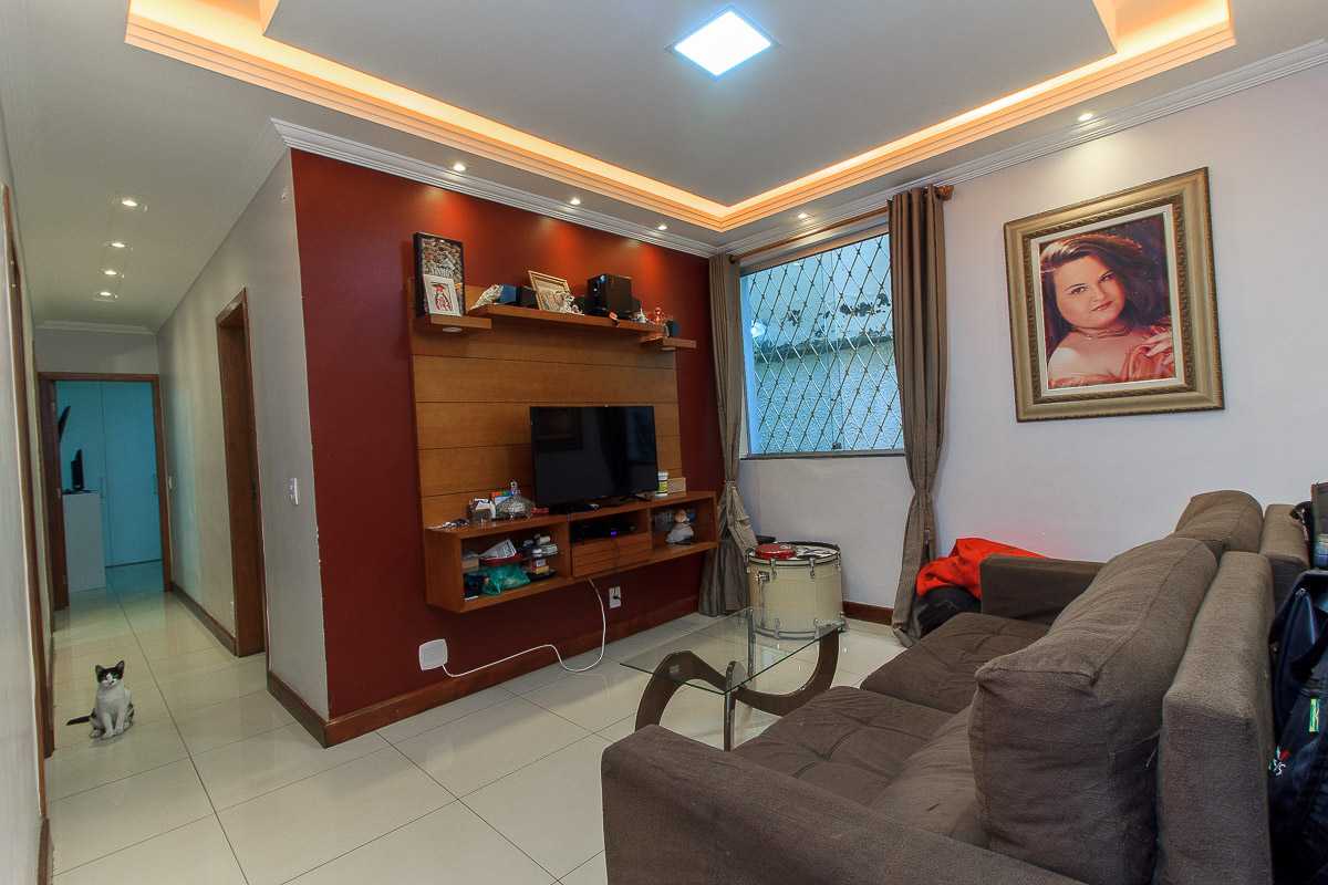 Apartamento à venda com 3 quartos, 257m² - Foto 2