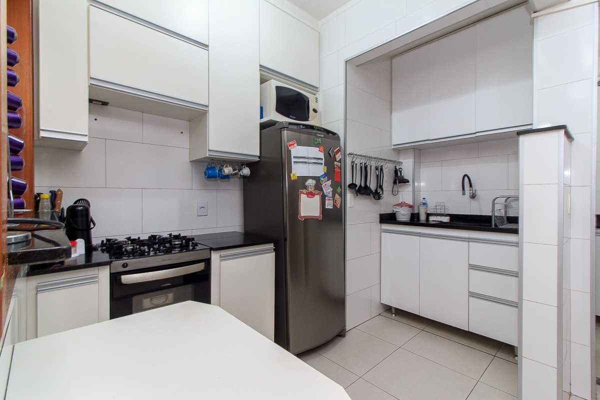 Apartamento à venda com 3 quartos, 257m² - Foto 5