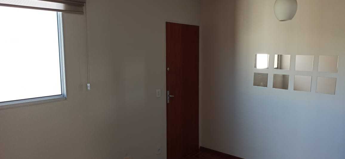 Apartamento à venda com 2 quartos, 55m² - Foto 2