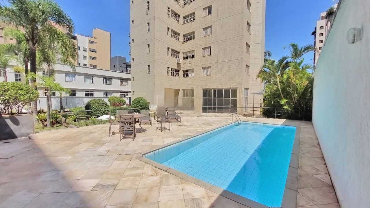 Apartamento à venda com 4 quartos, 180m² - Foto 3