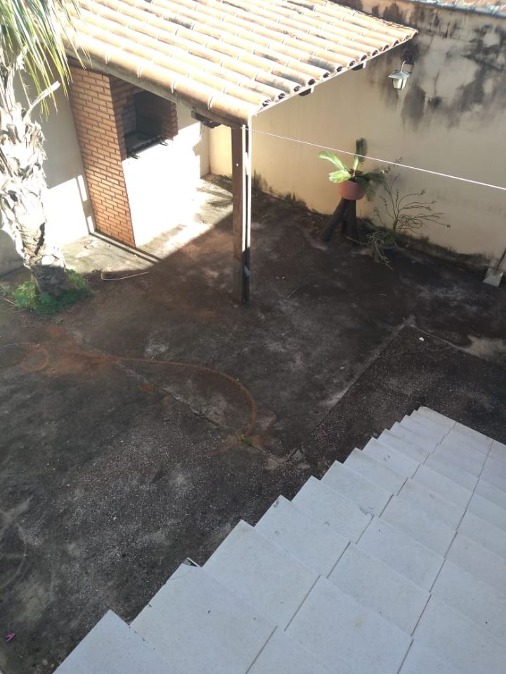 Casa à venda com 3 quartos, 200m² - Foto 15