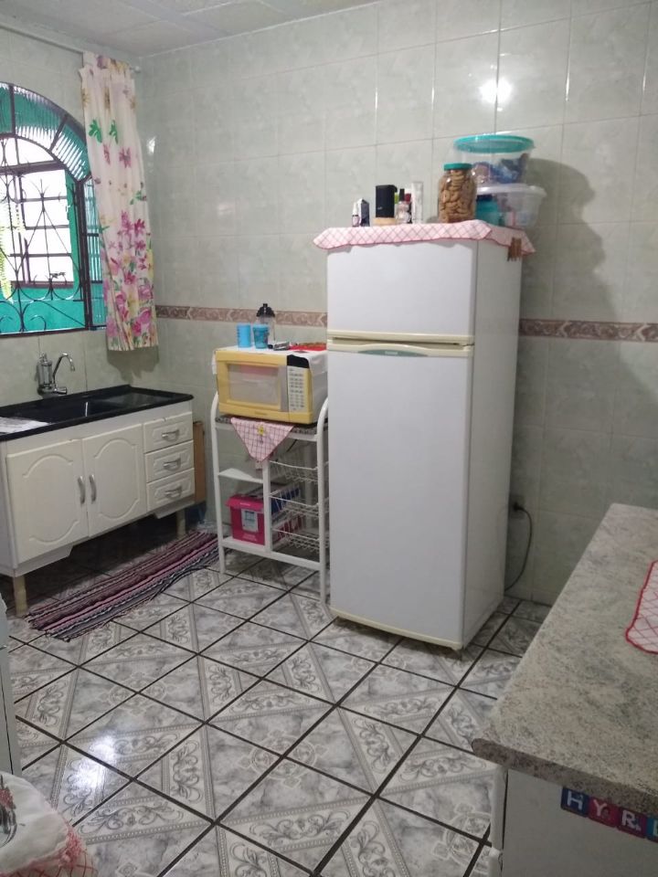 Casa à venda com 2 quartos, 360m² - Foto 8