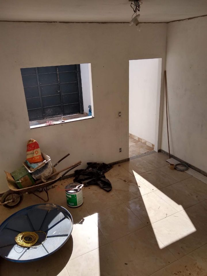 Casa à venda com 2 quartos, 100m² - Foto 6