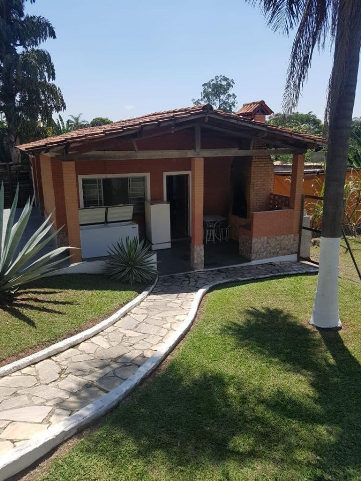 Chácara à venda com 3 quartos, 4637m² - Foto 2