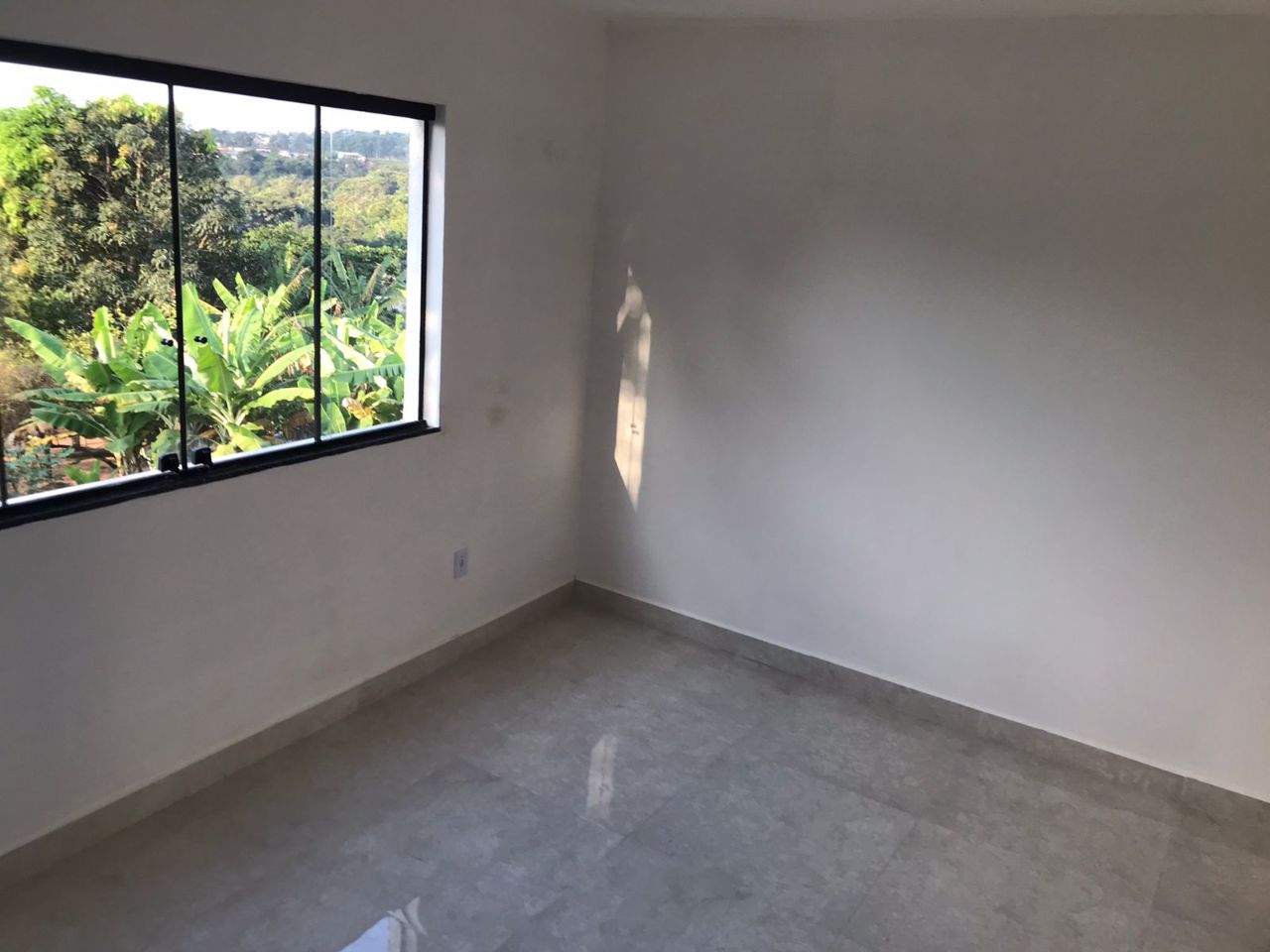 Casa à venda com 3 quartos, 70m² - Foto 4