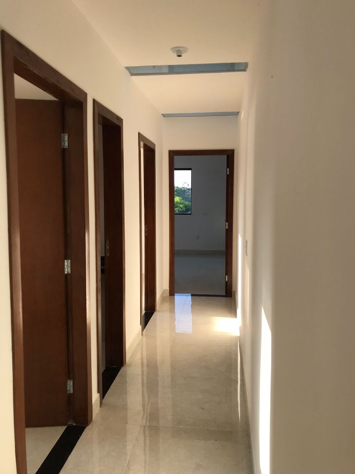 Casa à venda com 3 quartos, 70m² - Foto 9