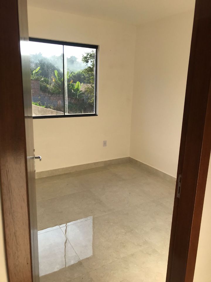 Casa à venda com 3 quartos, 70m² - Foto 12